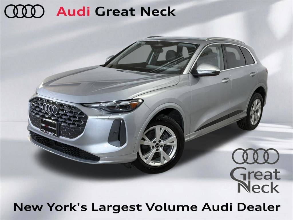Florett Silver Metallic 2025 Audi Q5 quattro Premium 40 TFSI SUV / Crossover All-Wheel Drive 7-Speed Automatic