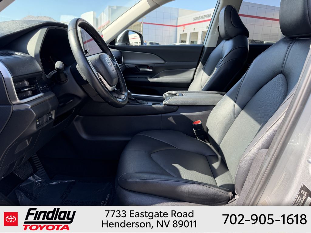 Used 2025 Toyota Grand Highlander SUV
