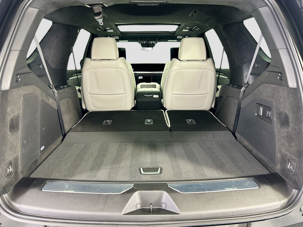 Thumbnail: 2025 Cadillac Escalade - 27