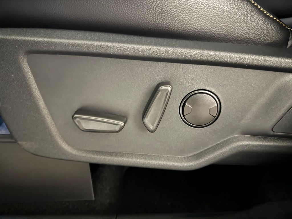 2026 Marsh Gray Ford Bronco Badlands 4X4 SUV