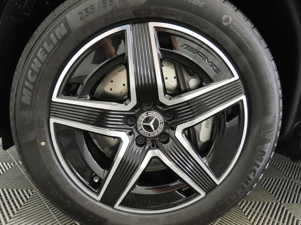 Thumbnail: 2026 Mercedes-Benz GLC - 30