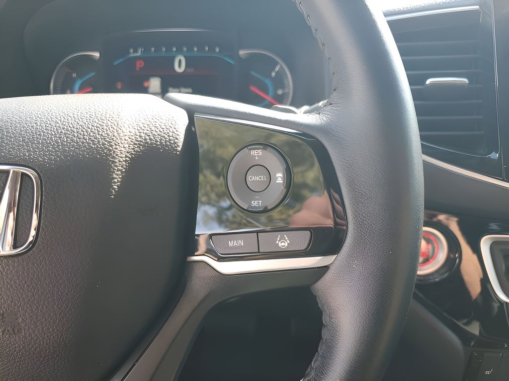 Used Car 2022 Honda Pilot  Touring For Sale Under $35,000 In Austin, Texas