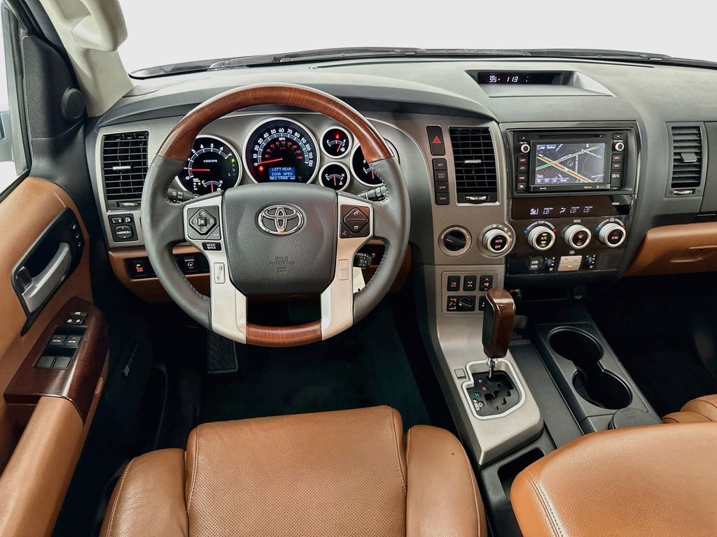 Thumbnail: 2017 Toyota Sequoia - 23