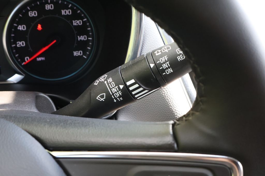 2023 Chevrolet Equinox LT 24