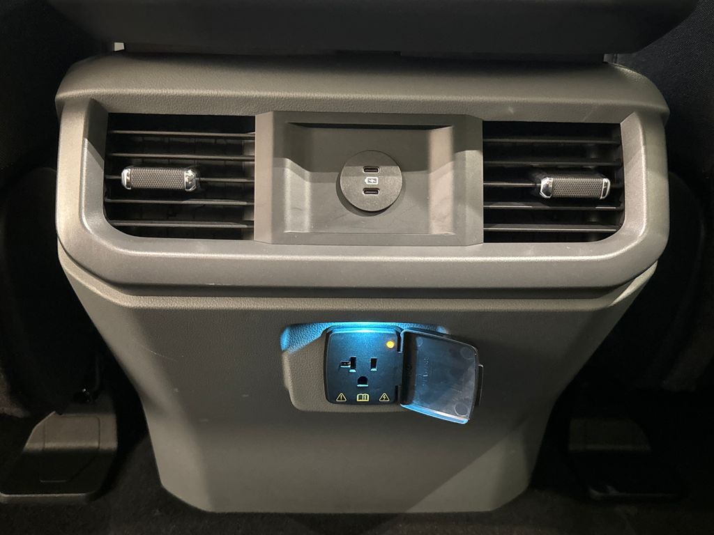 Certified Used 2025 White Ford XLT image 32