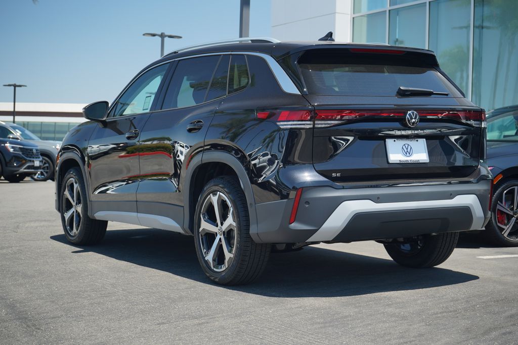 Thumbnail: 2025 Volkswagen Tiguan - 3