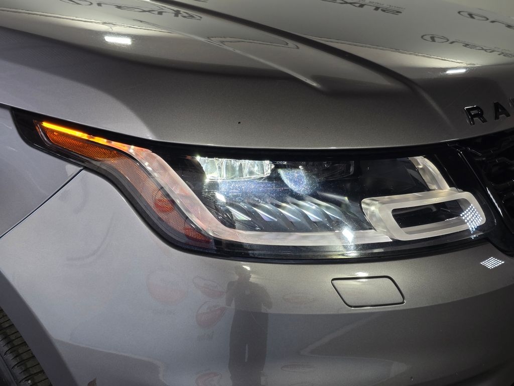 Thumbnail: 2022 Land Rover Range Rover Sport - 5