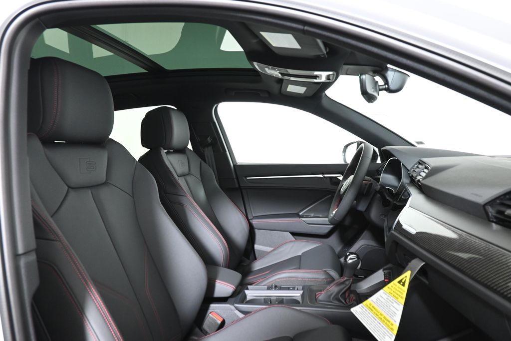 Thumbnail: 2025 Audi Q3 - 22