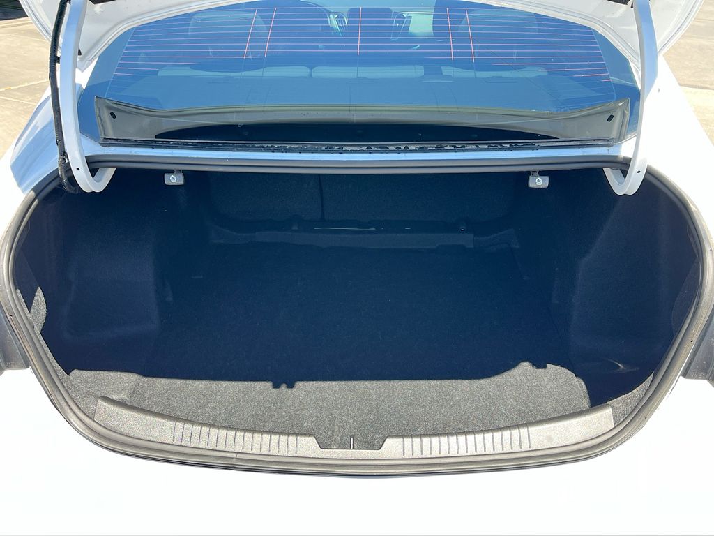 Used 2024 White Chevrolet LS image 23