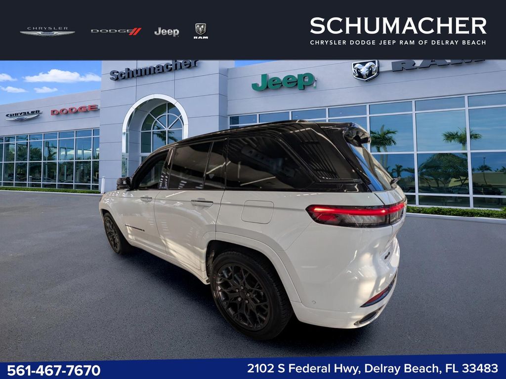 new 2025 Jeep Grand Cherokee car, priced at $71,575