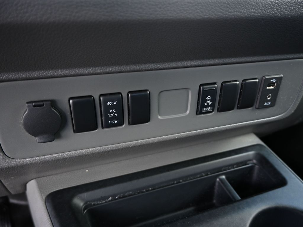 2019 Nissan NV 2500 HD S