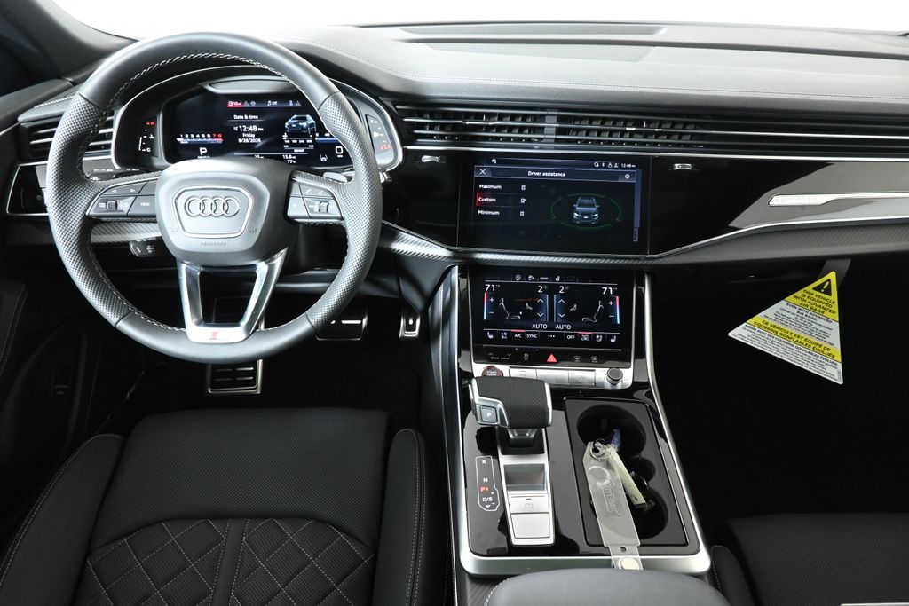 Thumbnail: 2026 Audi SQ8 - 17