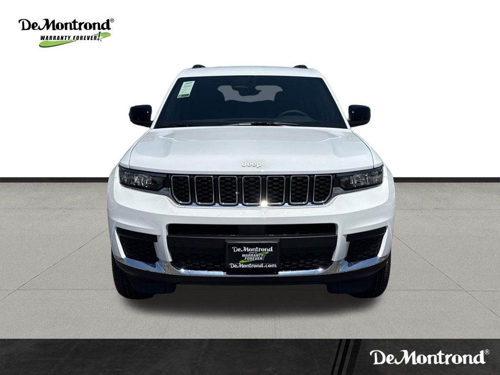 2026 Jeep Grand Cherokee L Laredo White/off-white at Martin Chrysler Dodge Jeep Ram