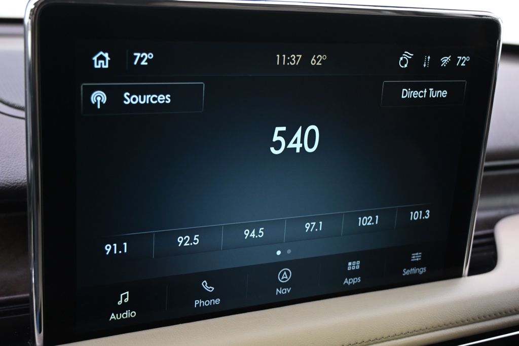 Certified Used 2021 Blue Lincoln Reserve image 29