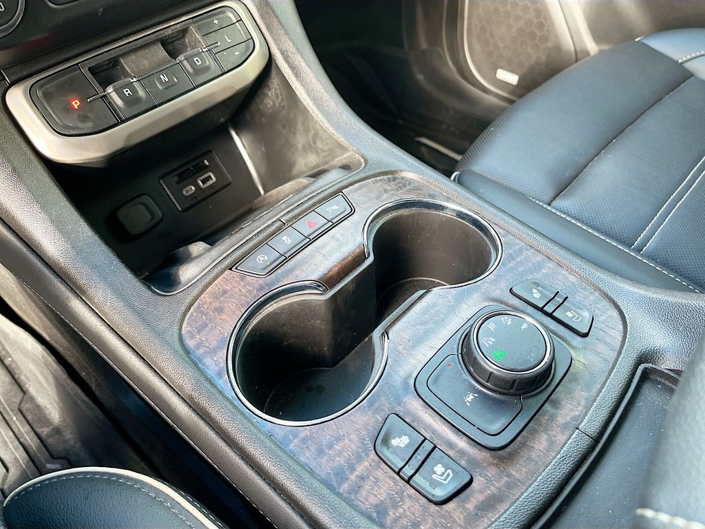 Used 2023 Black GMC Denali image 17