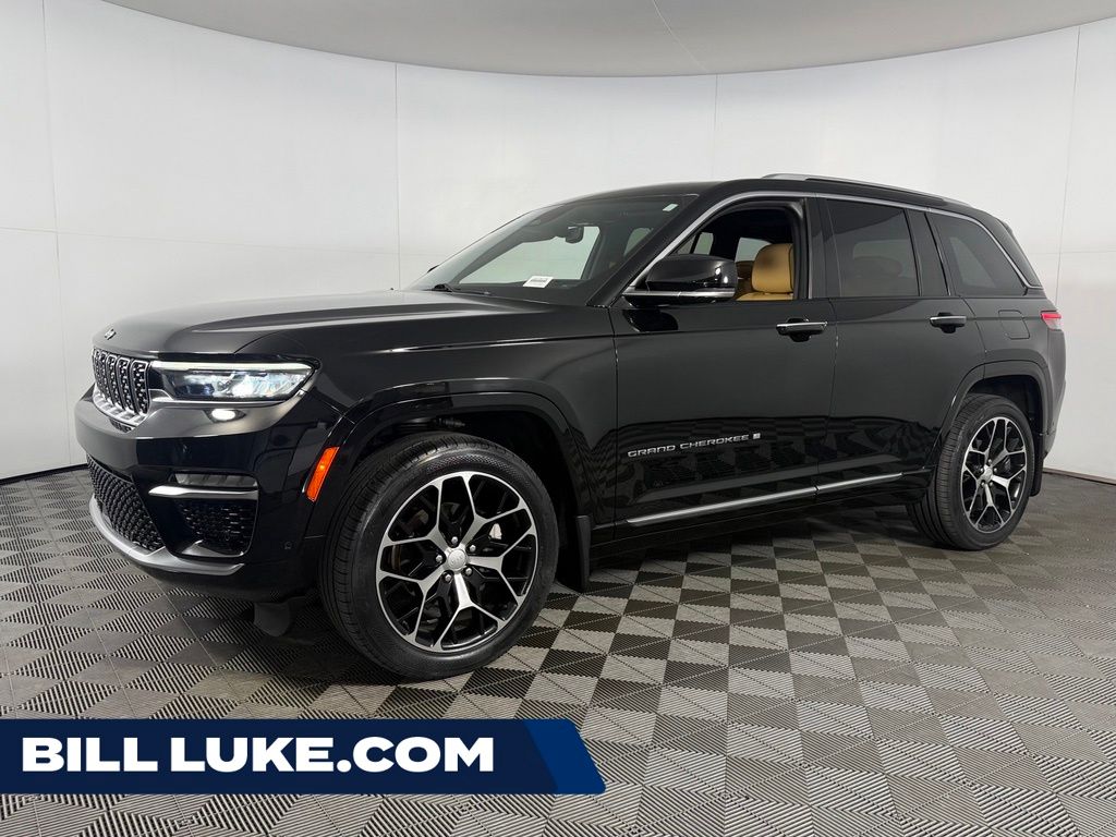 Diamond Black Crystal Pearlcoat 2022 Jeep Grand Cherokee SUV / Crossover Four-Wheel Drive 8-Speed Automatic
