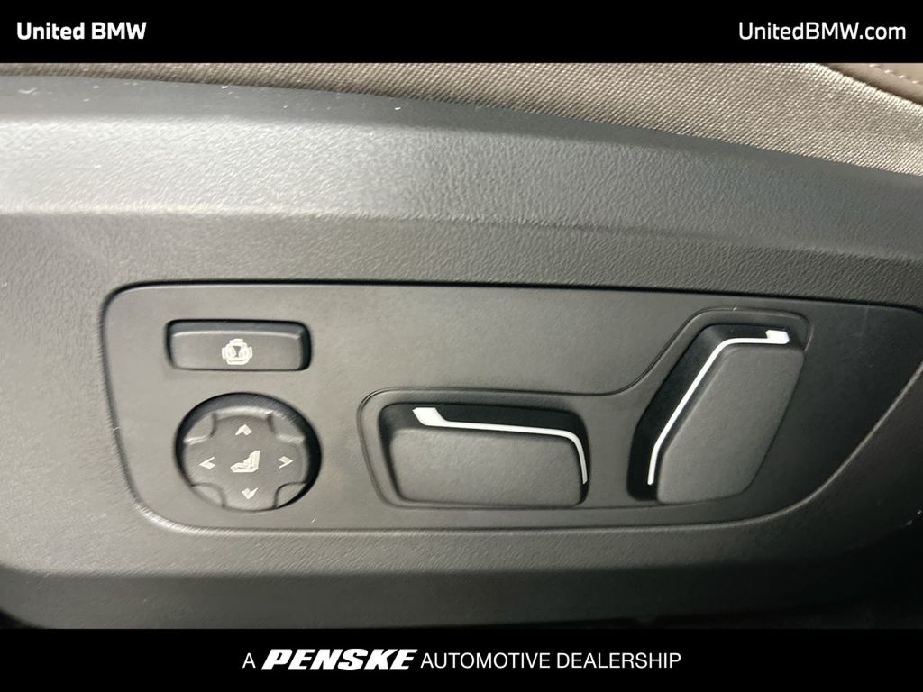 Thumbnail: 2026 BMW X3 - 12