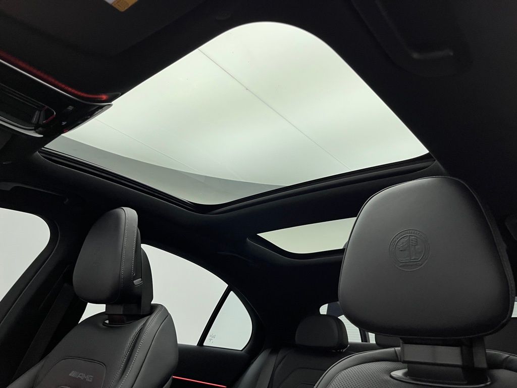 Thumbnail: 2025 Mercedes-Benz E-Class - 26