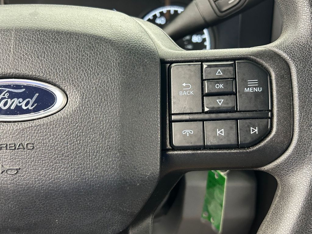 Used 2024 Oxford White Ford XLT image 30
