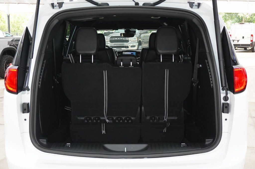 New Car 2025 Chrysler Voyager  Lx For Sale Under $40,000 In Weatherford, Texas