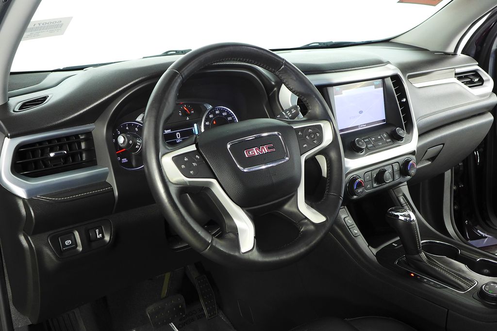 Thumbnail: 2017 GMC Acadia - 32