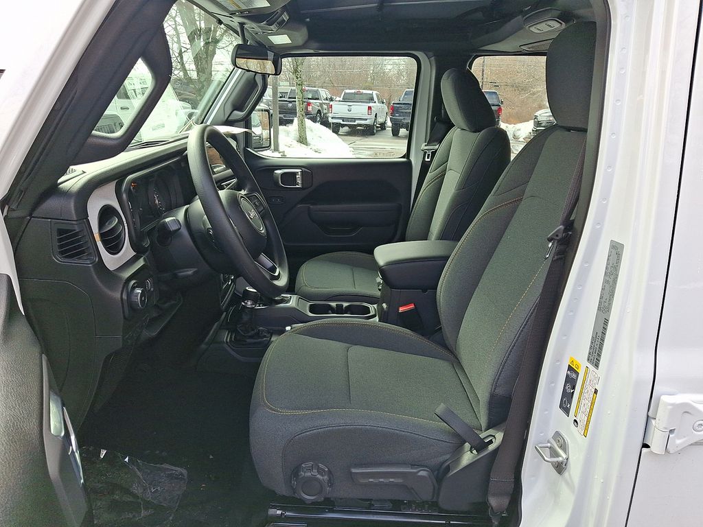 New 2026 Jeep Wrangler SUV