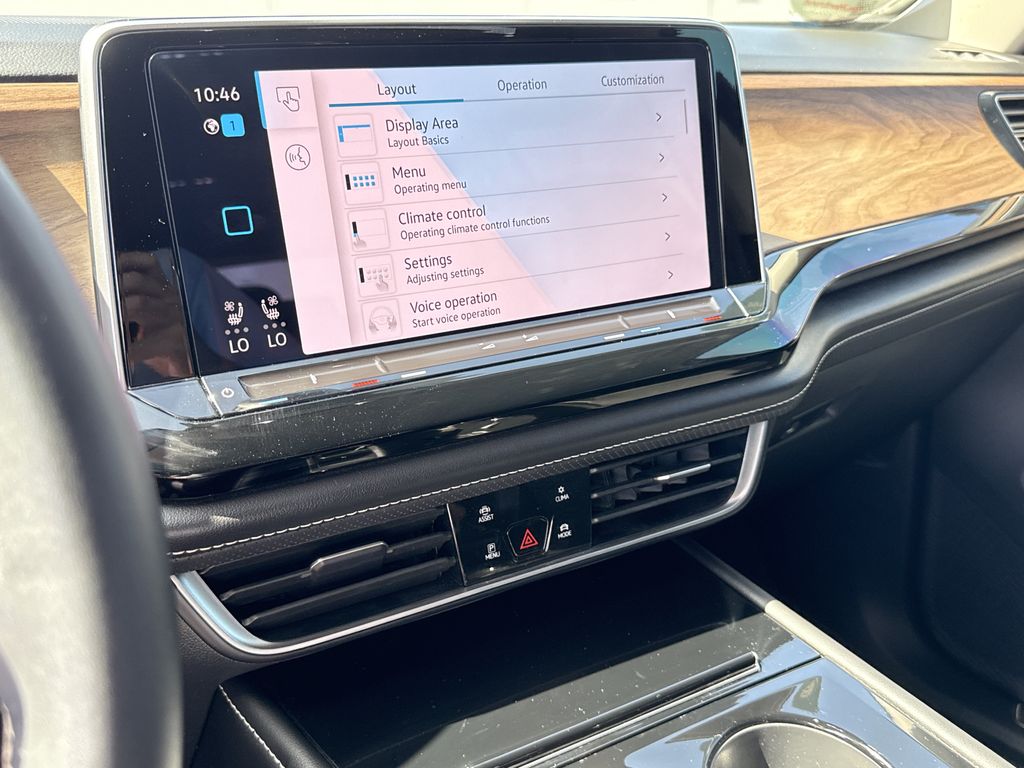 2024 Volkswagen Atlas 2.0T SE w/Technology Black at DeMontrond Auto Country