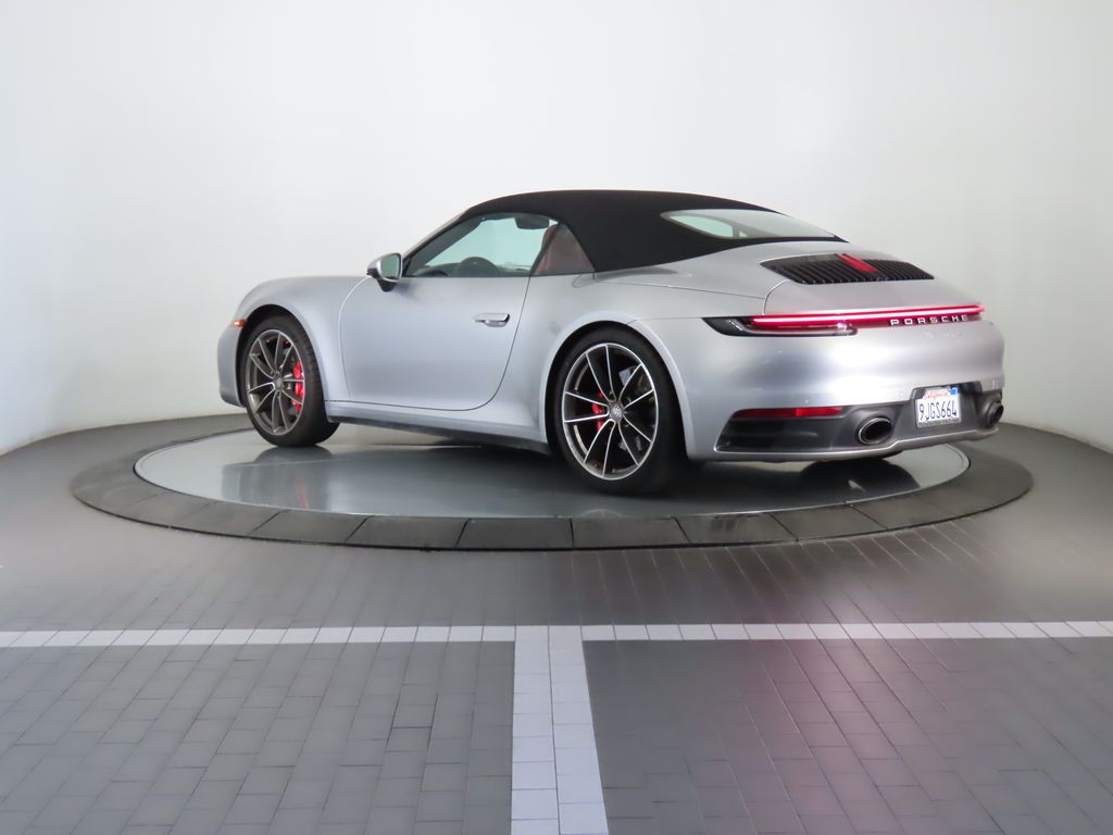 2024 Porsche 911 Carrera S 3