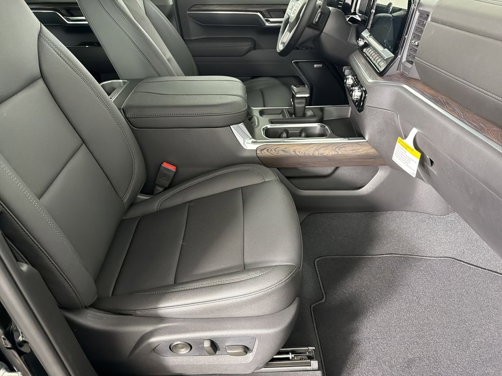 new 2026 GMC Sierra 1500 car, priced at $59,420