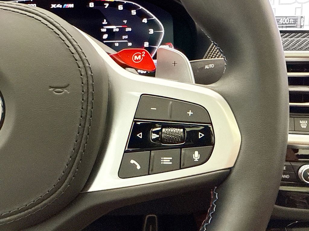 Thumbnail: 2025 BMW X4 - 12