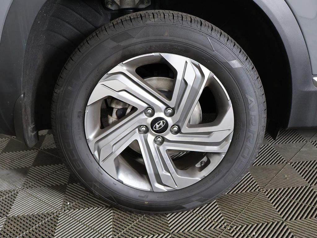 Used 2023 Gray Hyundai SEL image 23