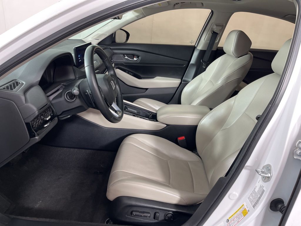 Thumbnail: 2023 Honda Accord - 22