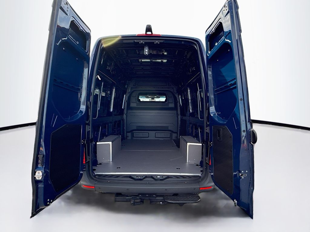 Thumbnail: 2026 Mercedes-Benz Sprinter - 29