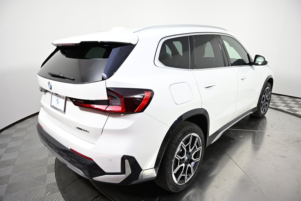 Thumbnail: 2025 BMW X1 - 5