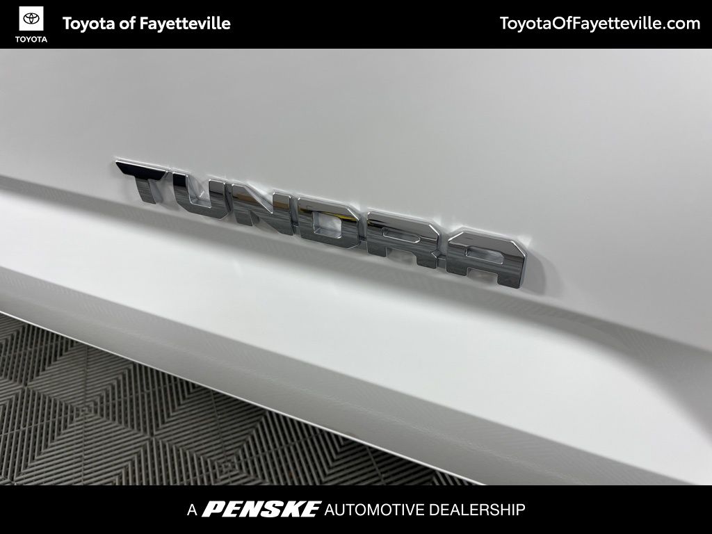 2025 Toyota Tundra SR5 8
