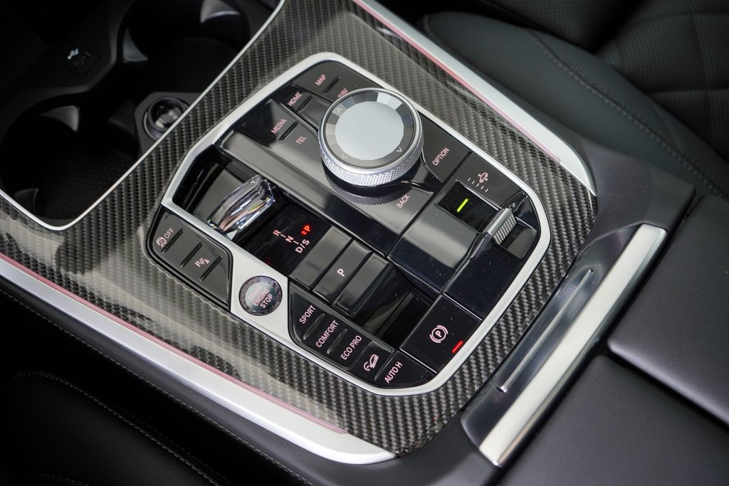 Thumbnail: 2026 BMW X5 - 18