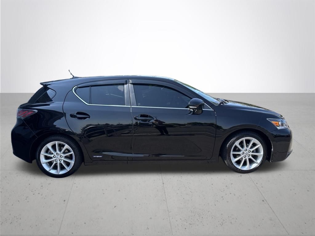 2013 Lexus CT 200h