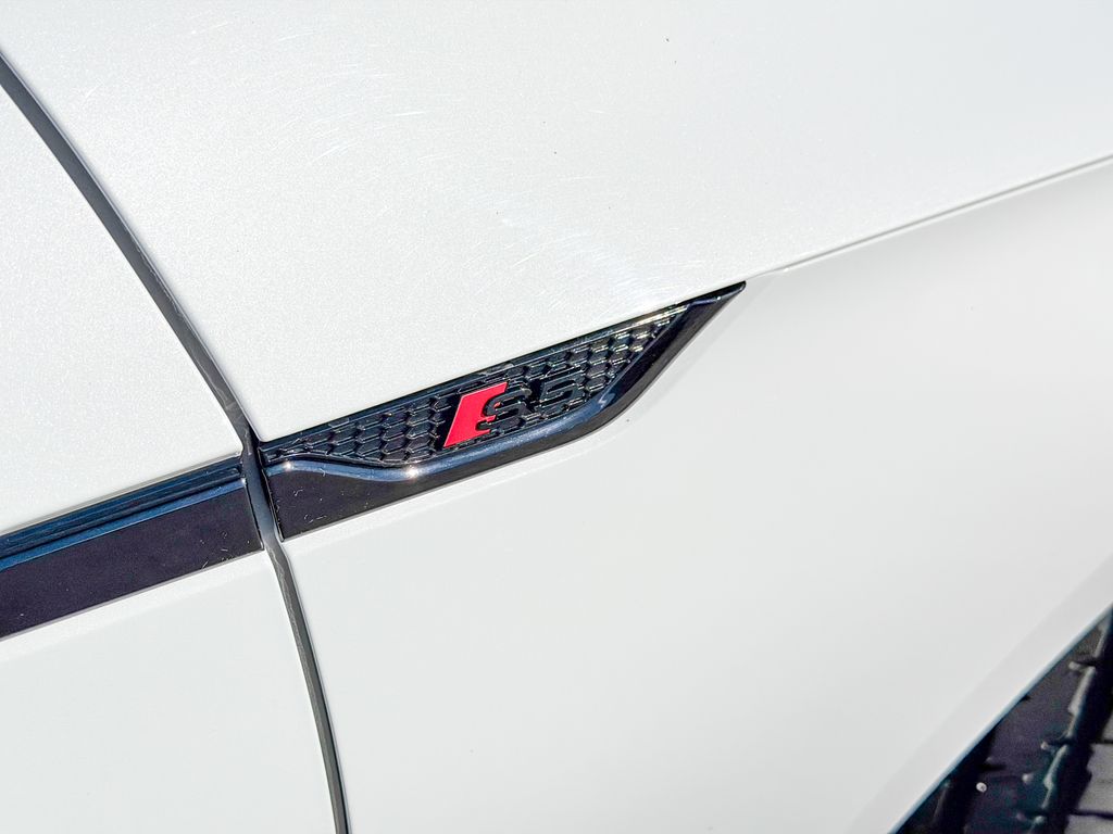 Used 2024 White Audi Premium Plus image 8