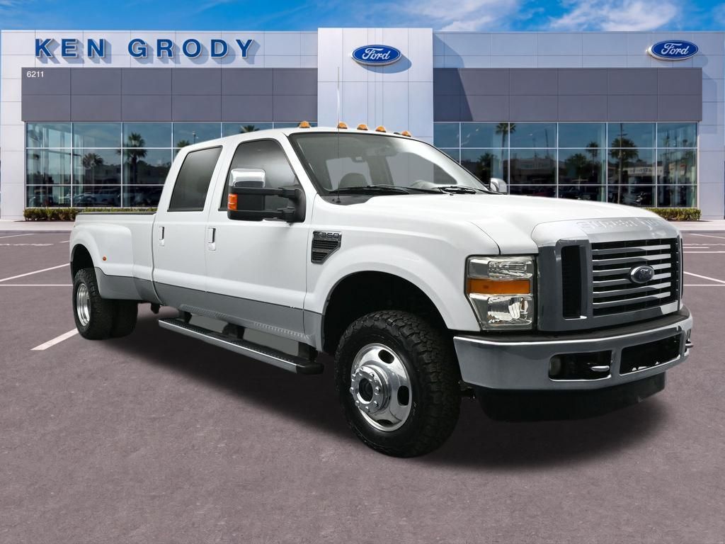 Oxford White Clearcoat 2010 Ford F-350 Super Duty Lariat Crew Cab LB DRW 4WD Pickup Truck Four-Wheel Drive 5-Speed Automatic Overdrive