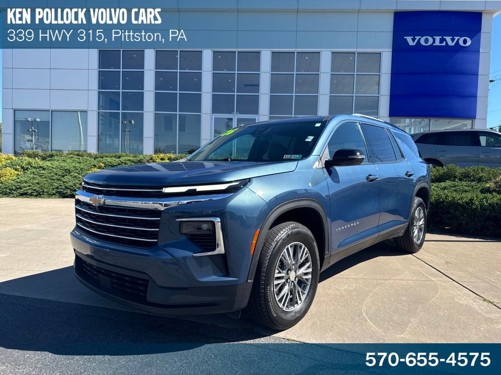 Lakeshore Blue Metallic 2026 Chevrolet Traverse SUV / Crossover Four-Wheel Drive 8-Speed Automatic