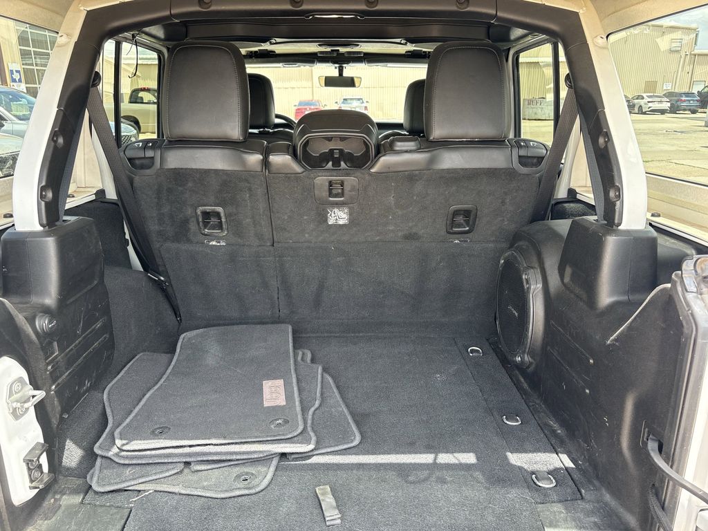 2018 Jeep Wrangler Unlimited Sahara White at Emmons Autoplex