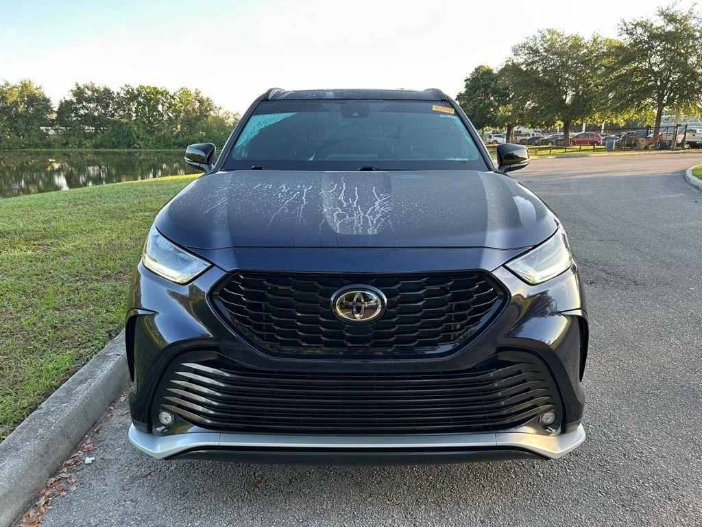 2022 Toyota Highlander XSE 8