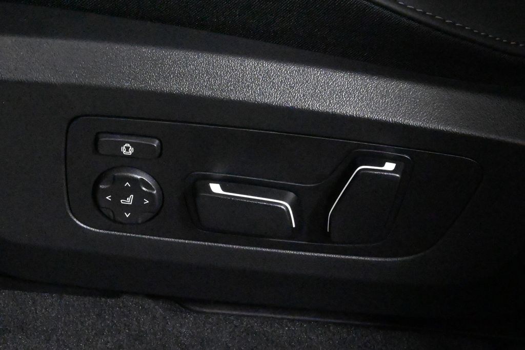 Thumbnail: 2026 BMW X3 - 27