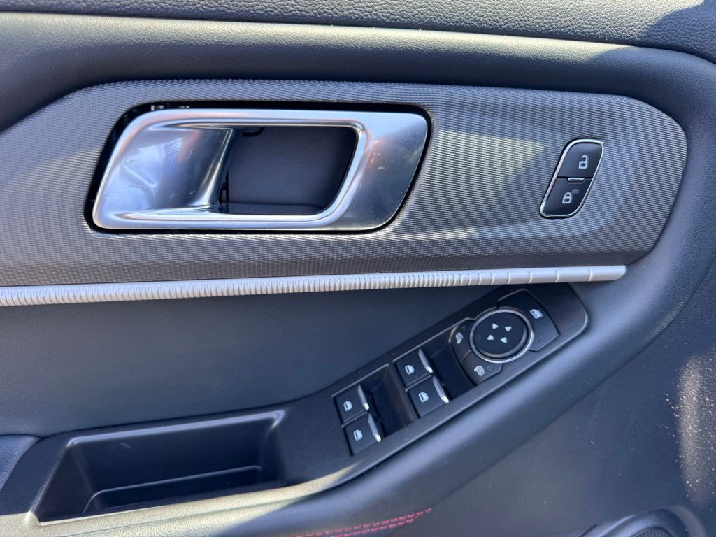 FordExplorer23