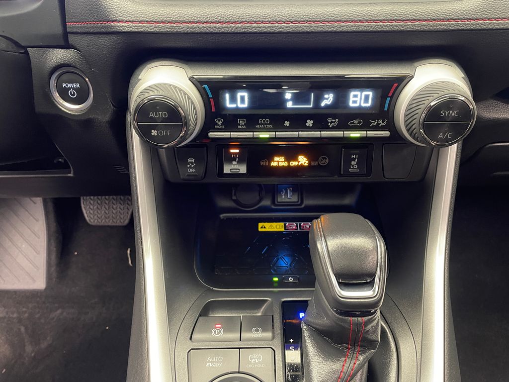 Thumbnail: 2023 Toyota RAV4 - 27