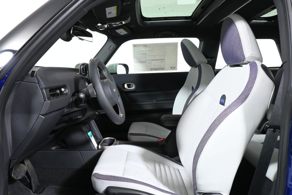 Thumbnail: 2026 MINI Cooper - 3