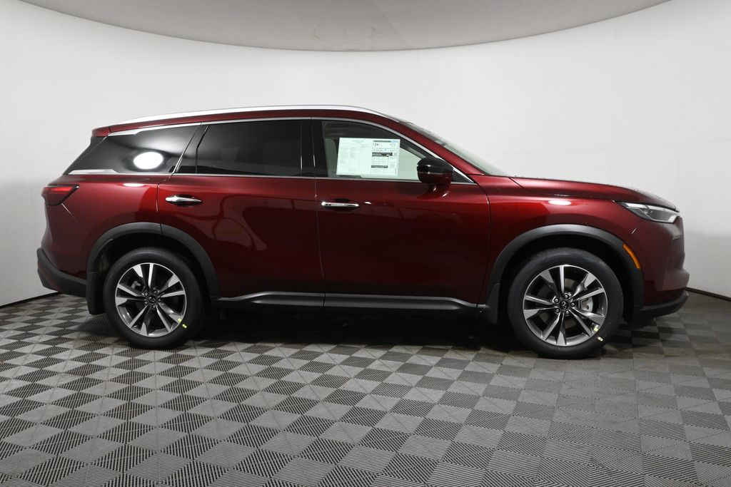 Thumbnail: 2025 INFINITI QX60 - 8