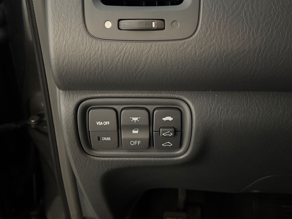 Used 2008  Honda EX-L image 18