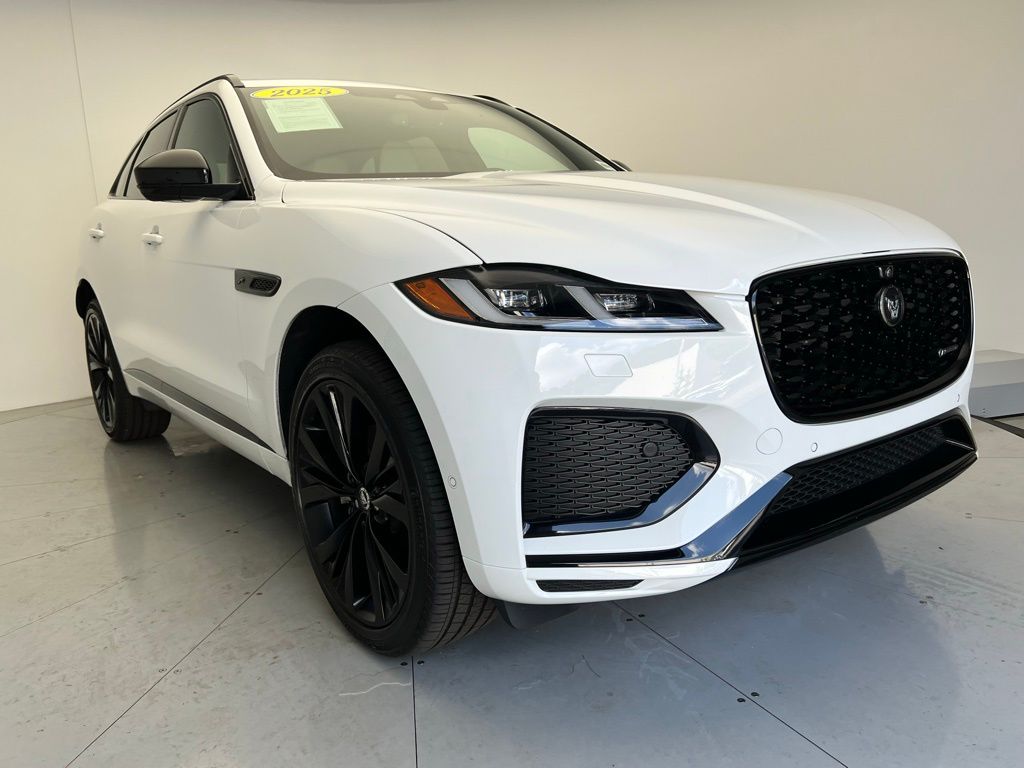 Thumbnail: 2025 Jaguar F-Pace - 2