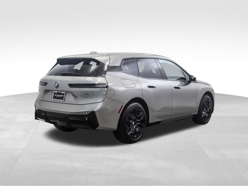 Thumbnail: 2026 BMW iX - 5